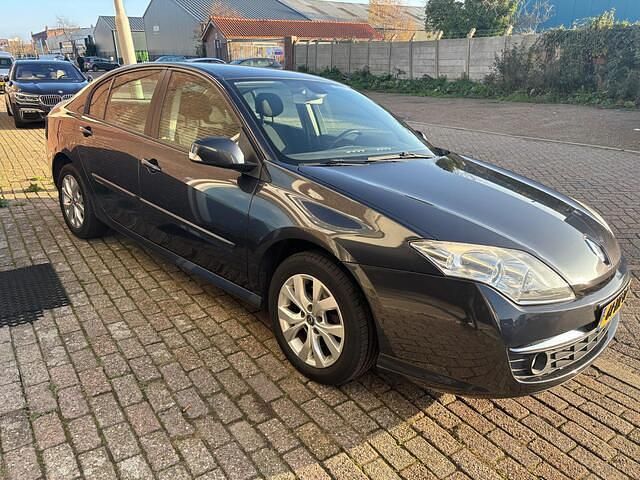 Occasion Renault Laguna III Expression 140 PK (102 kW) 2007 Grijs (metallic) Hatchback