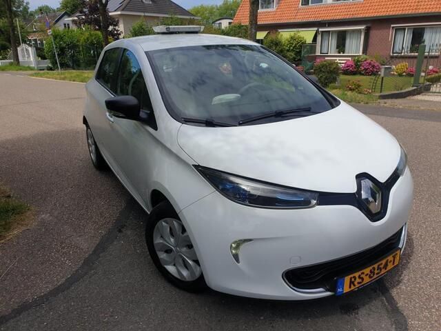 Occasion Renault Zoe Life 64 kW (88 PK) 2018 Wit Hatchback