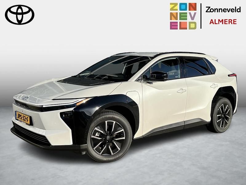 Wit Nieuw 2025 Toyota bZ4X Executive SUV | € 49.999 (Eerlijke prijs) - Afbeelding 1/4