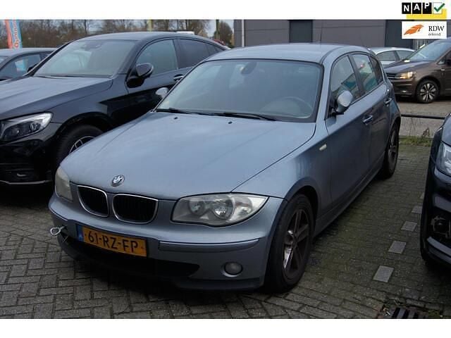 Blauw Gebruikt 2005 BMW 116 Executive Hatchback | € 1.250 (Super prijs) - Afbeelding 1/4
