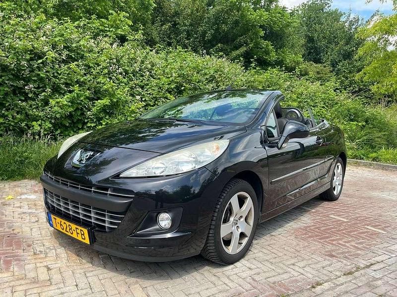 Zwart Gebruikt 2011 Peugeot 207 Cabriolet | € 3.999 (Eerlijke prijs) - Afbeelding 1/4