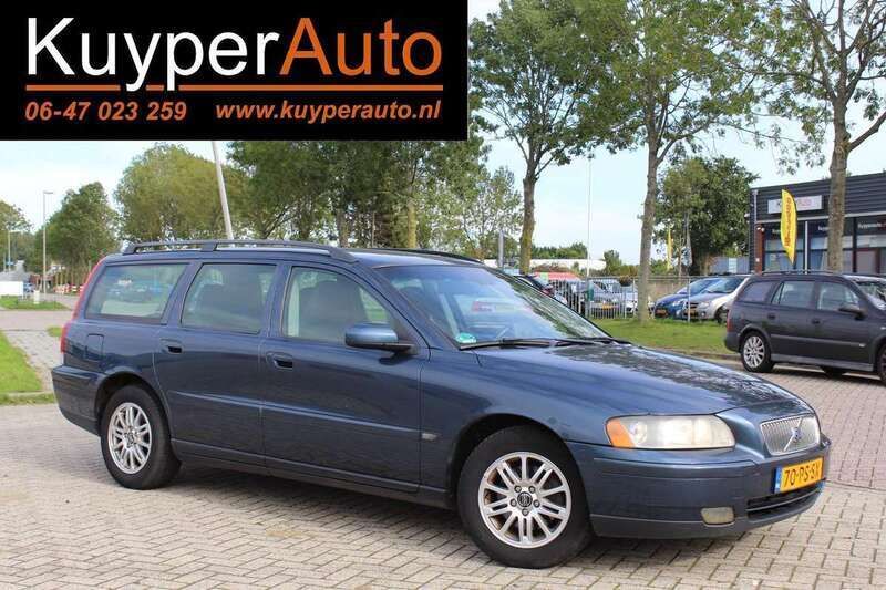 Occasion Volvo V70 170 PK (125 kW) 2004 Blauw, metallic lak Stationwagen