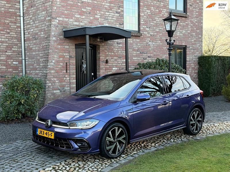 Paars Occasion 2021 VW Polo Business Hatchback | € 23.900 (Eerlijke prijs) - Afbeelding 1/4
