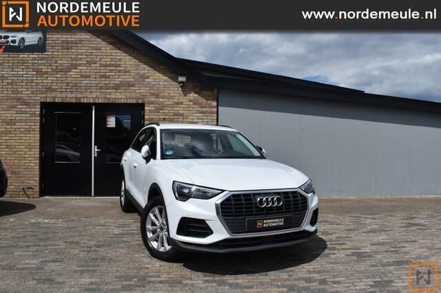 Wit Gebruikt 2022 Audi Q3 SUV | € 31.450 (Super prijs) - Afbeelding 1/4