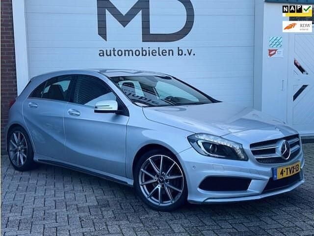 Grijs Gebruikt 2014 Mercedes A180 Ambition Hatchback | € 9.750 (Eerlijke prijs) - Afbeelding 1/4