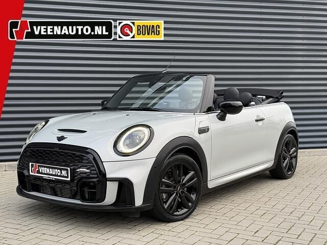 Wit (metallic) Occasion 2022 Mini John Cooper Works Cabriolet Cabriolet | € 37.445 (Eerlijke prijs) - Afbeelding 1/4
