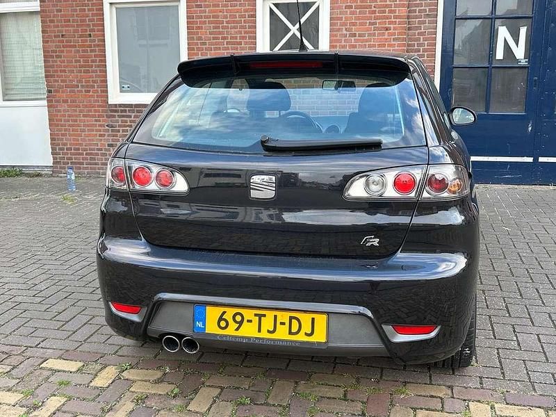 Occasion Seat Ibiza FR 150 PK (110 kW) 2006 Zwart Hatchback