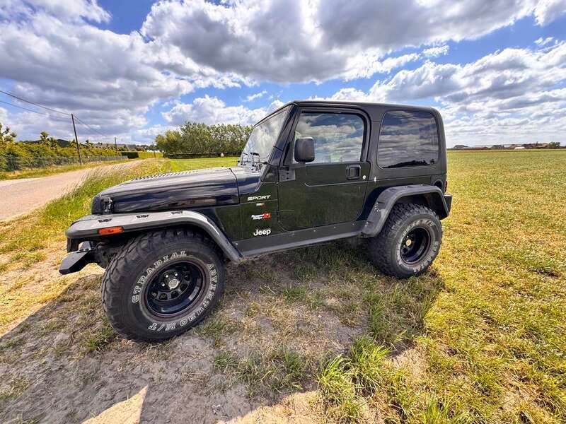 Zwart Gebruikt 2006 Jeep Wrangler SUV | € 20.000 (Iets duurder) - Afbeelding 1/4