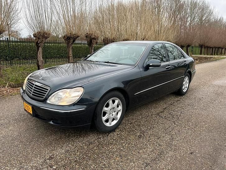 Occasion 1999 Mercedes S320 Sedan | € 3.950 (Super prijs) - Afbeelding 1/4