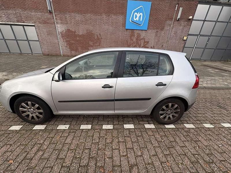 Occasion VW Golf IV Comfortline 116 PK (85 kW) 2004 Grijs Hatchback