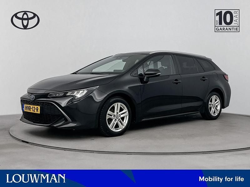 Zwart Gebruikt 2022 Toyota Corolla Active Stationwagen | € 23.445 (Eerlijke prijs) - Afbeelding 1/3