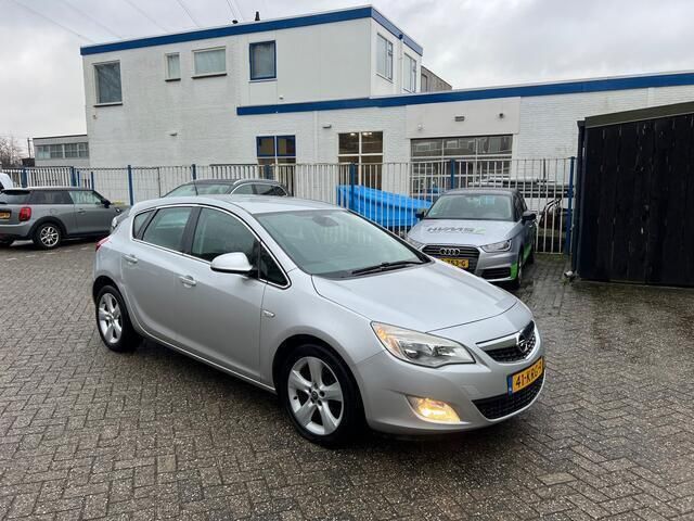 Occasion Opel Astra Edition 116 PK (85 kW) 2010 Grijs Hatchback