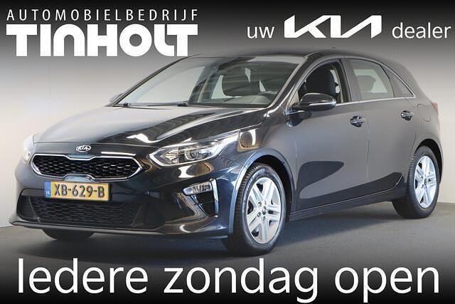 Zwart Gebruikt 2018 Kia Ceed Hatchback | € 14.950 (Iets duurder) - Afbeelding 1/4