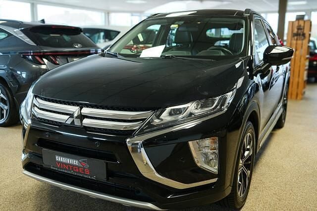 Occasion Mitsubishi Eclipse Cross Instyle 165 PK (121 kW) 2018 Zwart (metallic) SUV