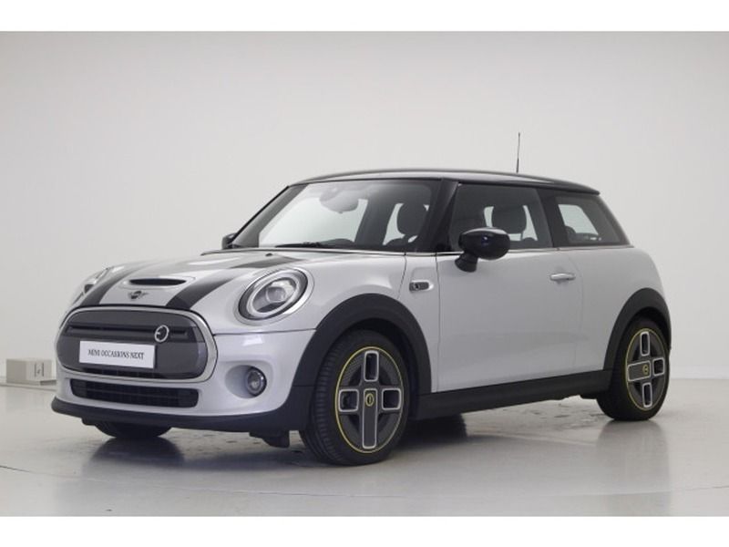 White silver (wit metallic) Gebruikt 2021 Mini Cooper SE Hatchback | € 23.000 (Eerlijke prijs) - Afbeelding 1/3