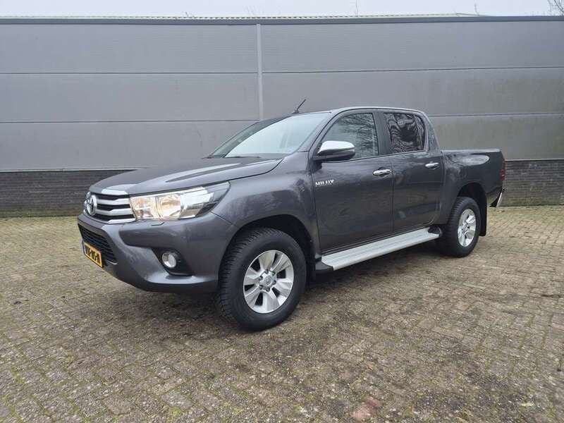 Grijs Gebruikt 2019 Toyota HiLux Pickup | € 37.980 (Eerlijke prijs) - Afbeelding 1/4