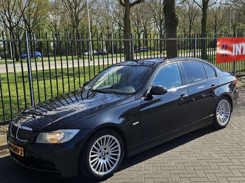 Zwart Gebruikt 2008 BMW 316 Executive Sedan | € 3.995 (Eerlijke prijs) - Afbeelding 1/4