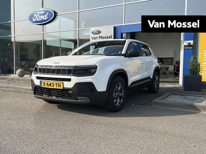 Wit Gebruikt 2024 Jeep Avenger EV Longitude SUV | € 24.440 (Eerlijke prijs) - Afbeelding 1/4