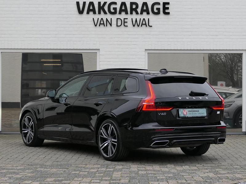 Occasion Volvo V60 Plus 456 PK (335 kW) 2022 Zwart Stationwagen