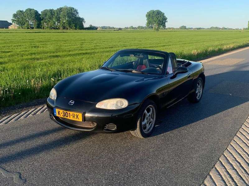 Zwart Gebruikt 2005 Mazda MX5 Exclusive Cabriolet | € 3.750 (Super prijs) - Afbeelding 1/4