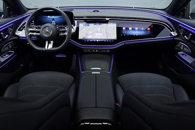 Occasion Mercedes E220 AMG line 200 PK (147 kW) 2024 Zilver Sedan