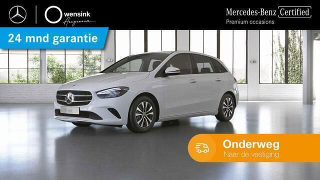 Wit Gebruikt 2022 Mercedes B200 Business MPV | € 29.850 (Eerlijke prijs) - Afbeelding 1/4