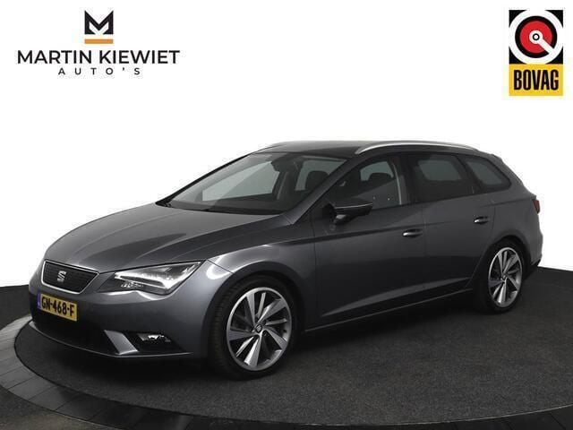Grijs Gebruikt 2016 Seat Leon ST CONNECT Stationwagen | € 9.750 (Eerlijke prijs) - Afbeelding 1/4