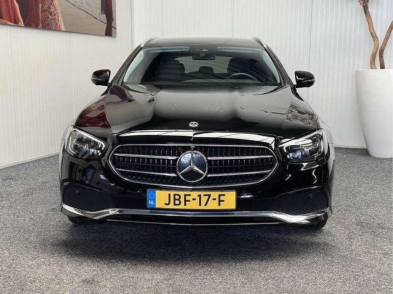 Occasion Mercedes E300 Avantgarde 2021 Zwart Stationwagen