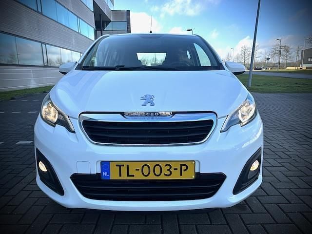 Occasion Peugeot 108 Active 72 PK (52 kW) 2018 Wit Hatchback