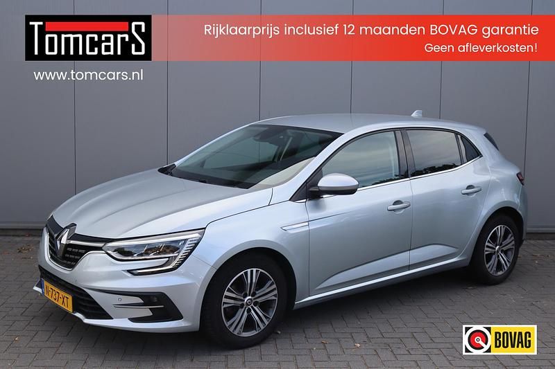 Grijs Occasion 2022 Renault Mégane IV Intens Hatchback | € 20.450 (Eerlijke prijs) - Afbeelding 1/3