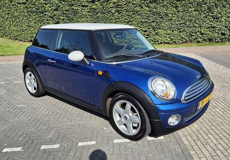 Blauw Gebruikt 2008 Mini Cooper Hatchback | € 3.195 (Goede deal) - Afbeelding 1/4