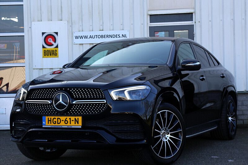 Zwart, metallic lak Gebruikt 2021 Mercedes GLE350 AMG Coupé | € 73.900 (Eerlijke prijs) - Afbeelding 1/4