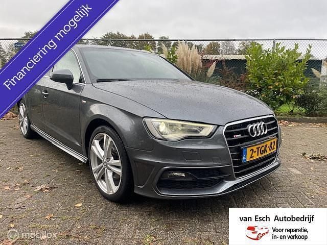Grijs Occasion 2014 Audi A3 Sportback S-Line Hatchback | € 8.950 (Goede deal) - Afbeelding 1/4