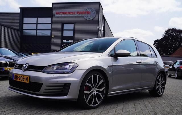 Grijs Gebruikt 2016 VW Golf VII GTD Hatchback | € 17.895 (Eerlijke prijs) - Afbeelding 1/4