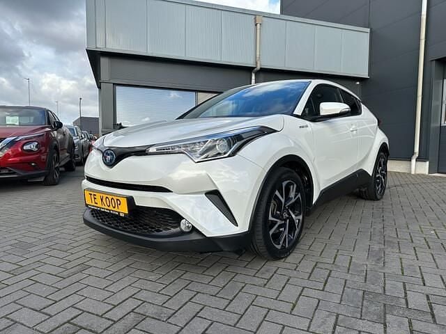 Wit Gebruikt 2019 Toyota C-HR SUV | € 17.850 (Goede deal) - Afbeelding 1/4