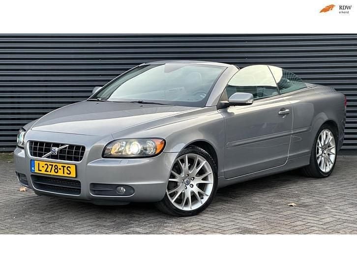 Grijs Occasion 2006 Volvo C70 Momentum Cabriolet | € 11.900 (Eerlijke prijs) - Afbeelding 1/4