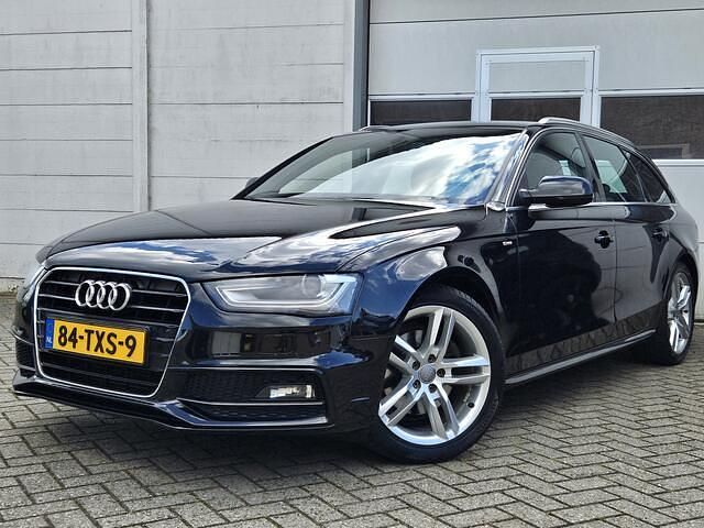 Zwart, metallic lak Gebruikt 2012 Audi A4 Proline Stationwagen | € 11.950 (Duur) - Afbeelding 1/4