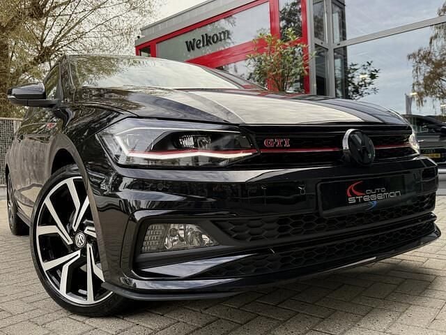 Zwart Gebruikt 2019 VW Polo GTI Hatchback | € 20.950 (Goede deal) - Afbeelding 1/4