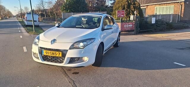 Occasion Renault Mégane III GT 180 PK (132 kW) 2011 Wit Hatchback