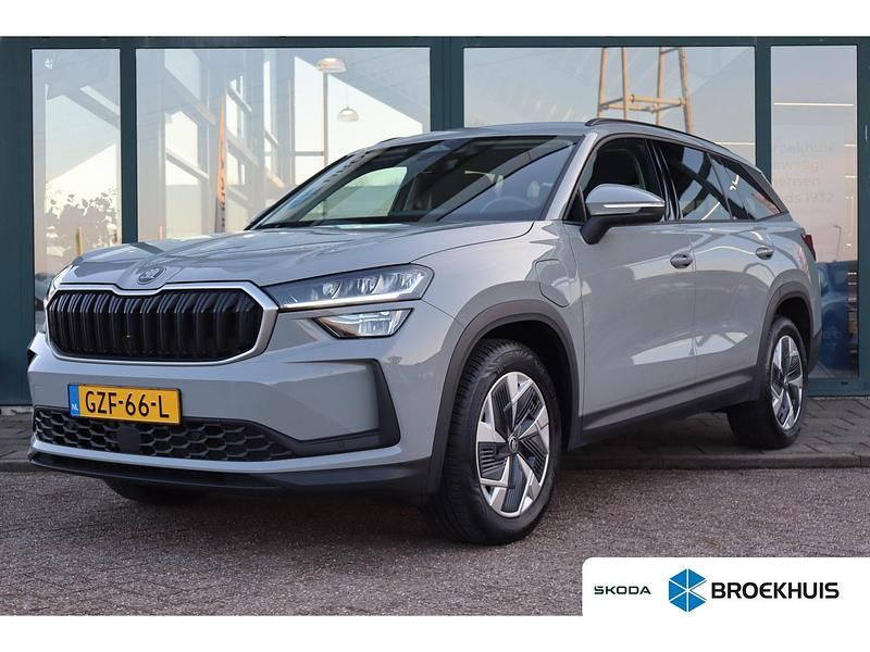 Grijs Occasion 2025 Skoda Kodiaq Business Line SUV | € 43.900 (Super prijs) - Afbeelding 1/4