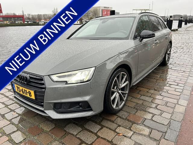 Grijs Gebruikt 2018 Audi A4 Black Edition Stationwagen | € 20.950 (Eerlijke prijs) - Afbeelding 1/4
