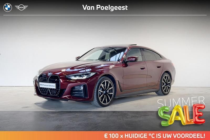 Rood, metallic lak Gebruikt 2024 BMW i4 Executive Sedan | € 44.895 (Super prijs) - Afbeelding 1/4