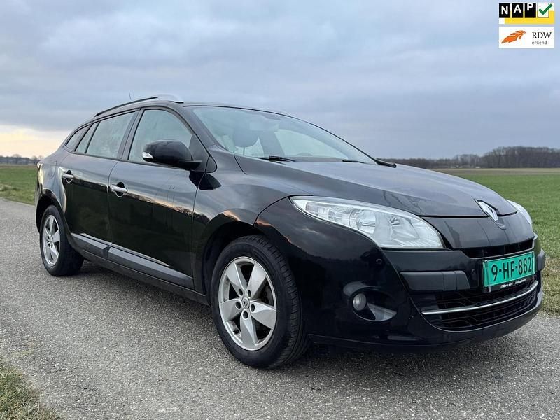 Occasion Renault Mégane GrandTour Dynamique 110 PK (80 kW) 2011 Zwart Stationwagen