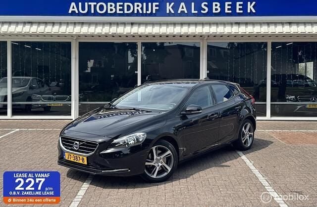 Zwart Gebruikt 2016 Volvo V40 Summum Stationwagen | € 13.999 (Eerlijke prijs) - Afbeelding 1/4