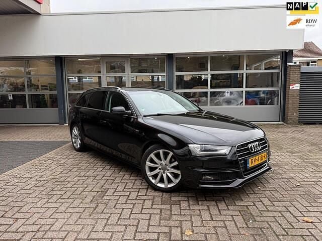 Zwart Gebruikt 2014 Audi A4 Business Stationwagen | € 5.950 (Duur) - Afbeelding 1/4