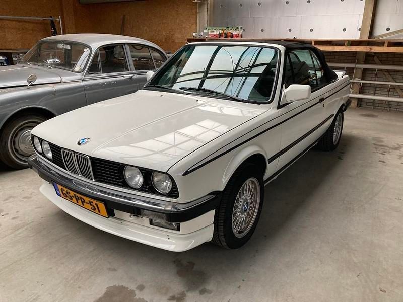 Wit Gebruikt 1987 BMW 325 Cabriolet | € 25.850 - Afbeelding 1/4