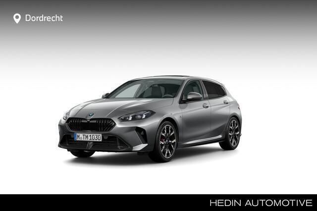 Grijs Nieuw 2025 BMW 120 M Sport Hatchback | € 54.197 (Eerlijke prijs) - Afbeelding 1/4