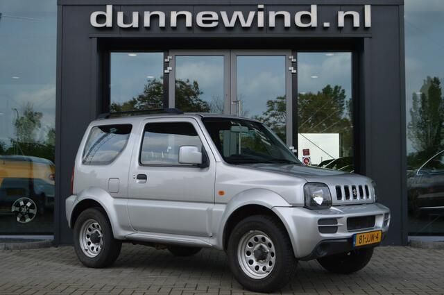 Grijs Gebruikt 2009 Suzuki Jimny SUV | € 12.950 - Afbeelding 1/4