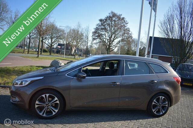 Bruin Gebruikt 2013 Kia Ceed Sportswagon Comfort Stationwagen | € 4.999 (Iets duurder) - Afbeelding 1/4
