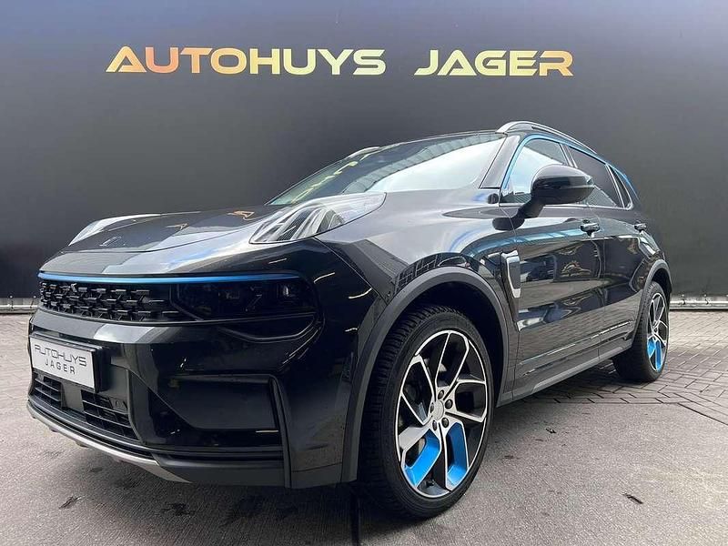 Zwart Gebruikt 2022 Lynk & Co 01 SUV | € 22.950 (Eerlijke prijs) - Afbeelding 1/4